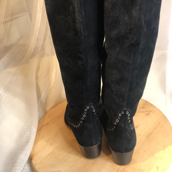 Frye boots suede rivet over the knee. Fold over leather. Size 6.5 - Picture 7 of 17
